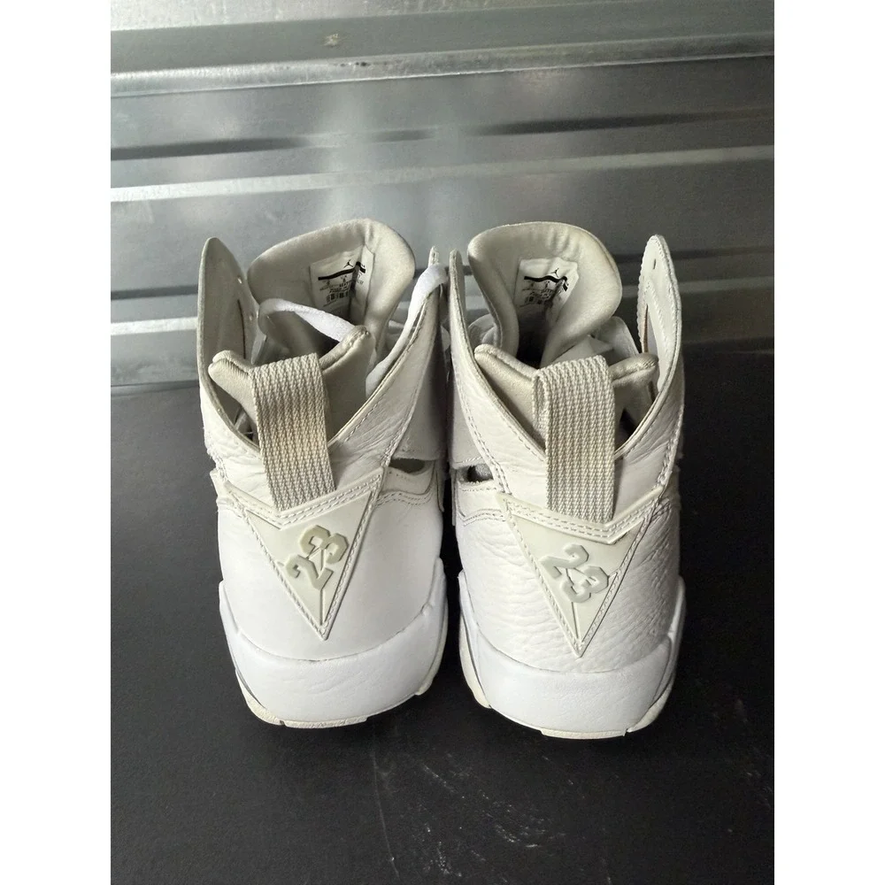 Size 9 - Air Jordan 7 Retro Pure Money - Shed